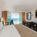 Krystal Cancun