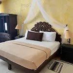 LABNA\' Suites Cancun