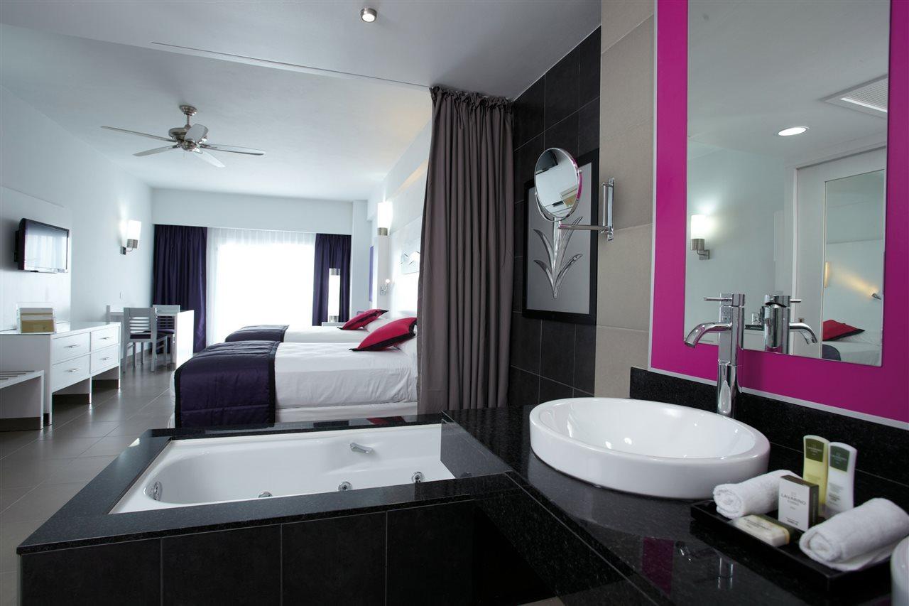 Hotel Riu Palace Peninsula Cancún