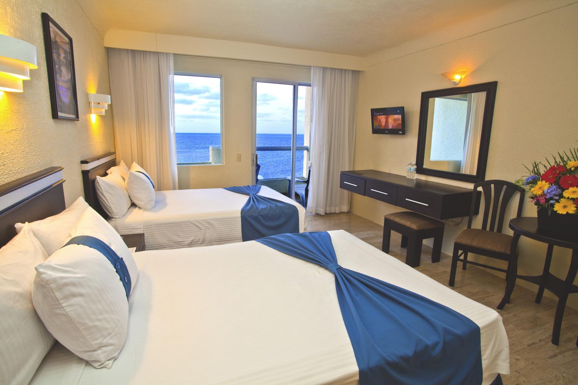 Aquamarina Resort 3*