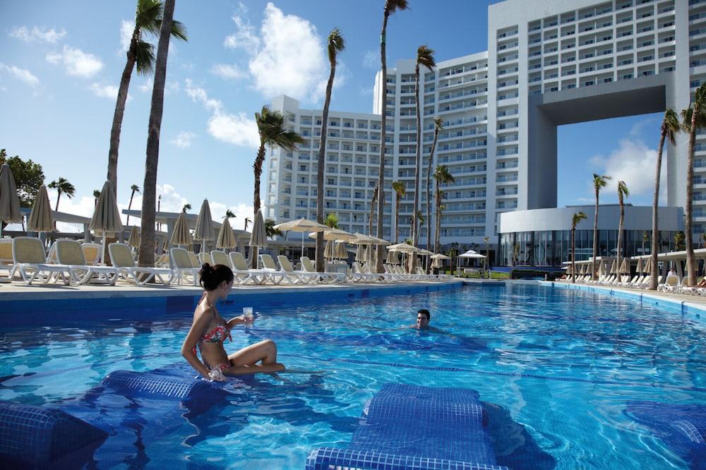 Hotel Riu Palace Peninsula