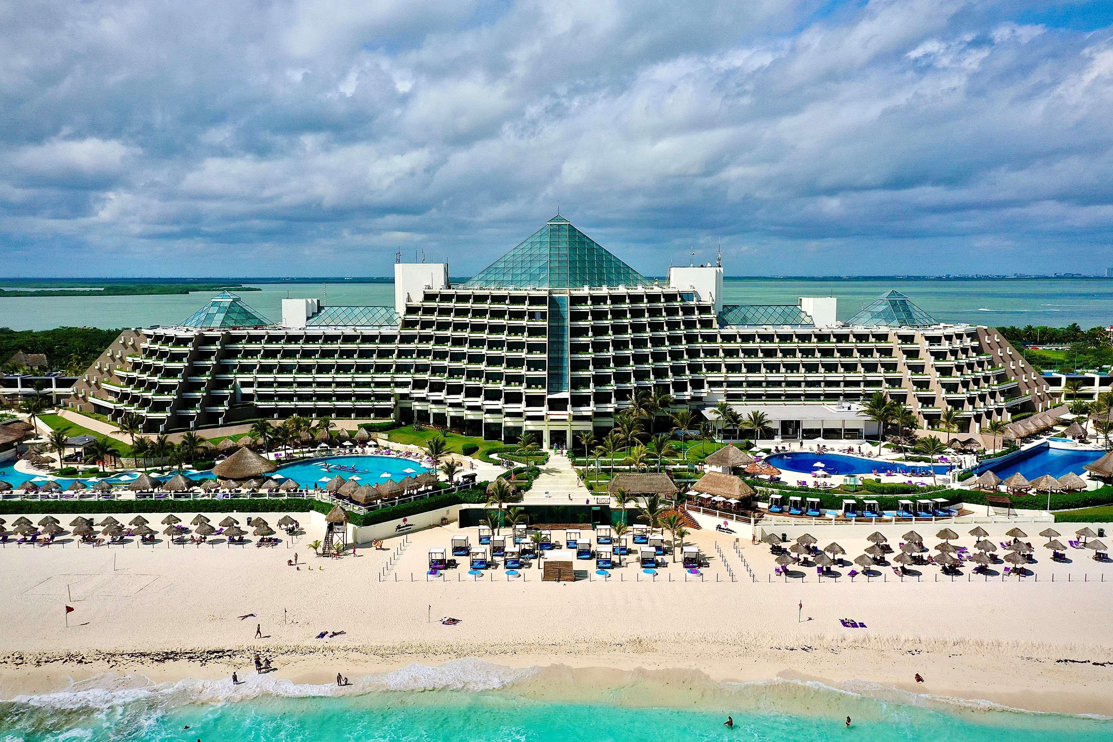 Resort Paradisus 5*
