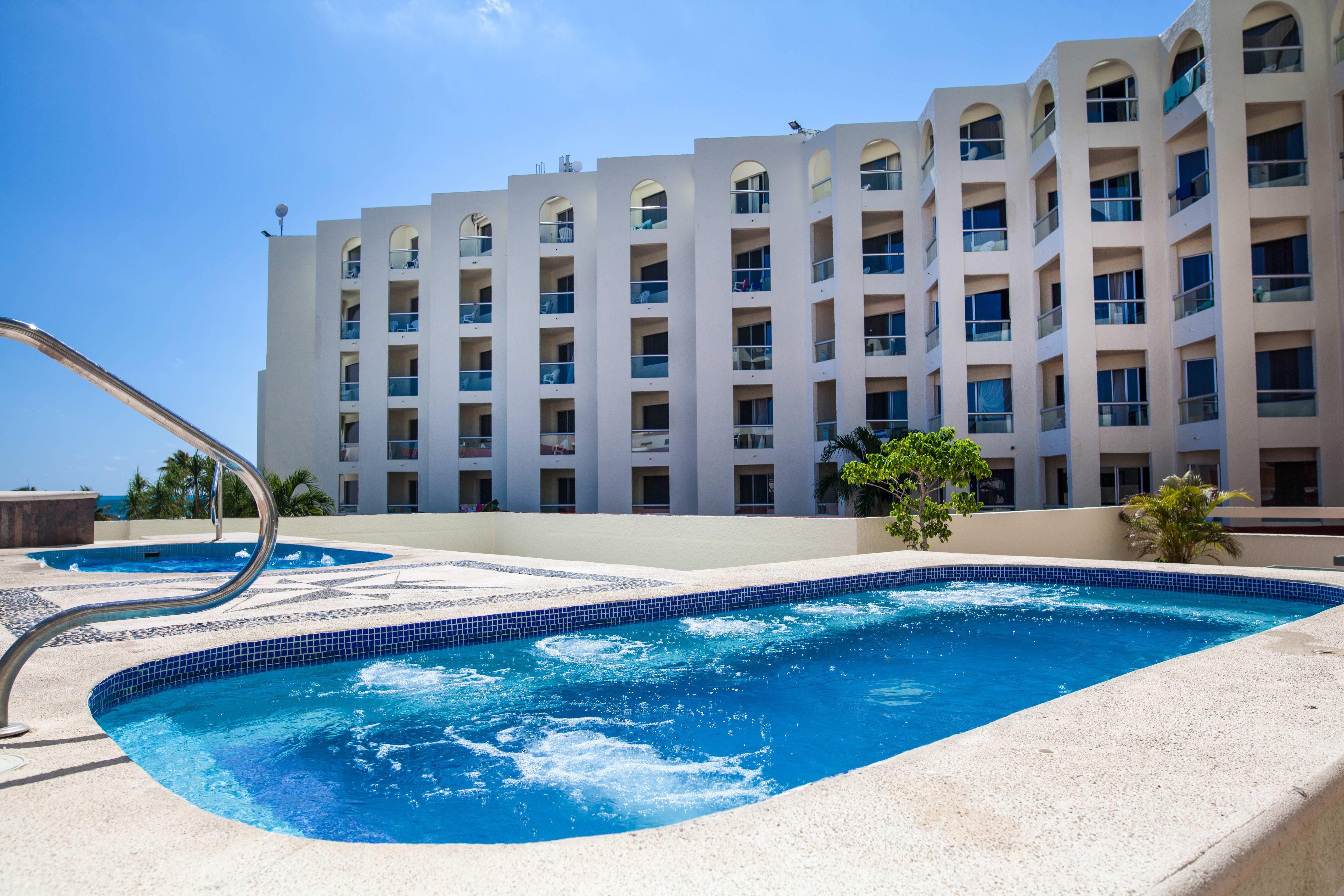 Aquamarina Resort Cancún