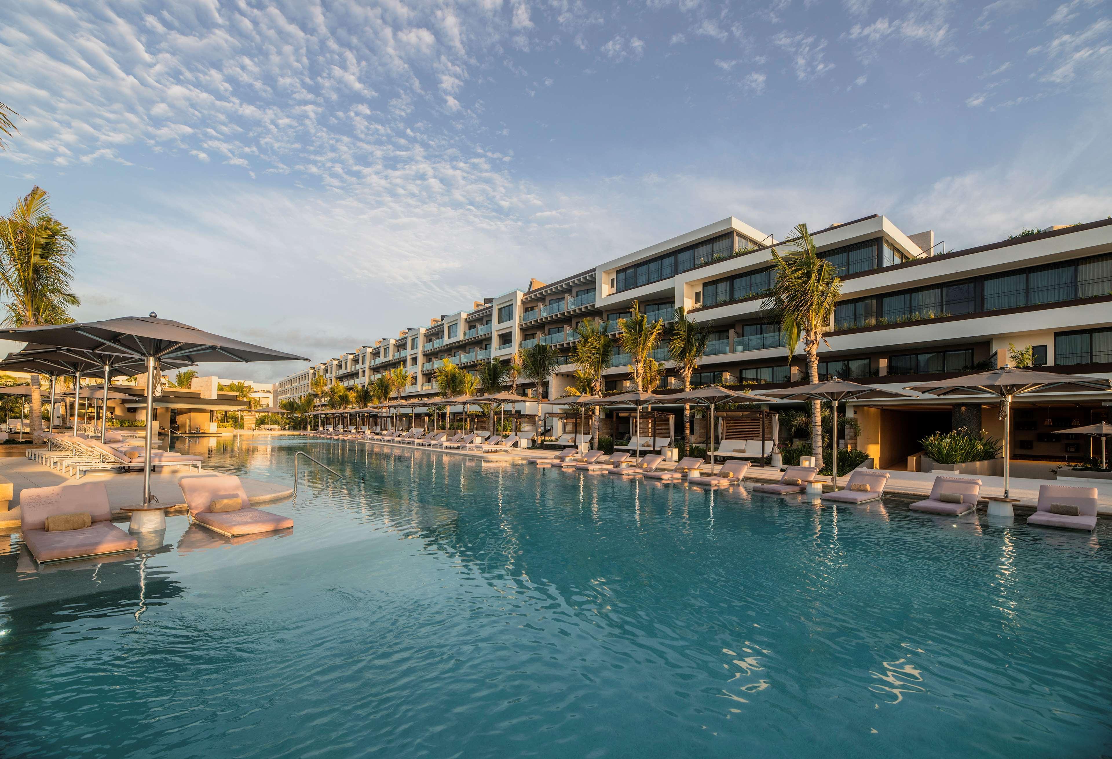 Resort Atelier Playa Mujeres-all Inclusive 5*