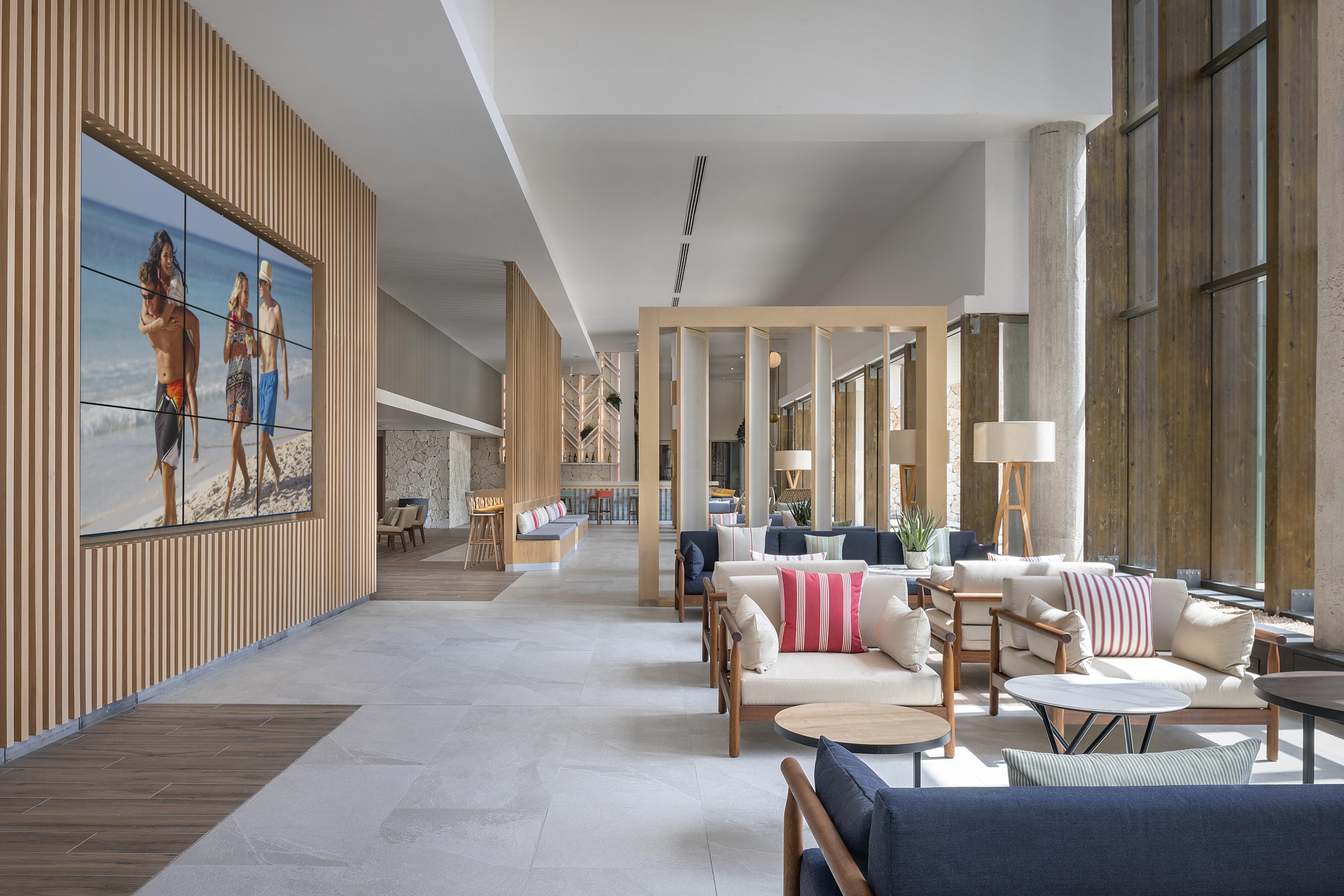 Resort Catalonia Grand Costa Mujeres & 5*