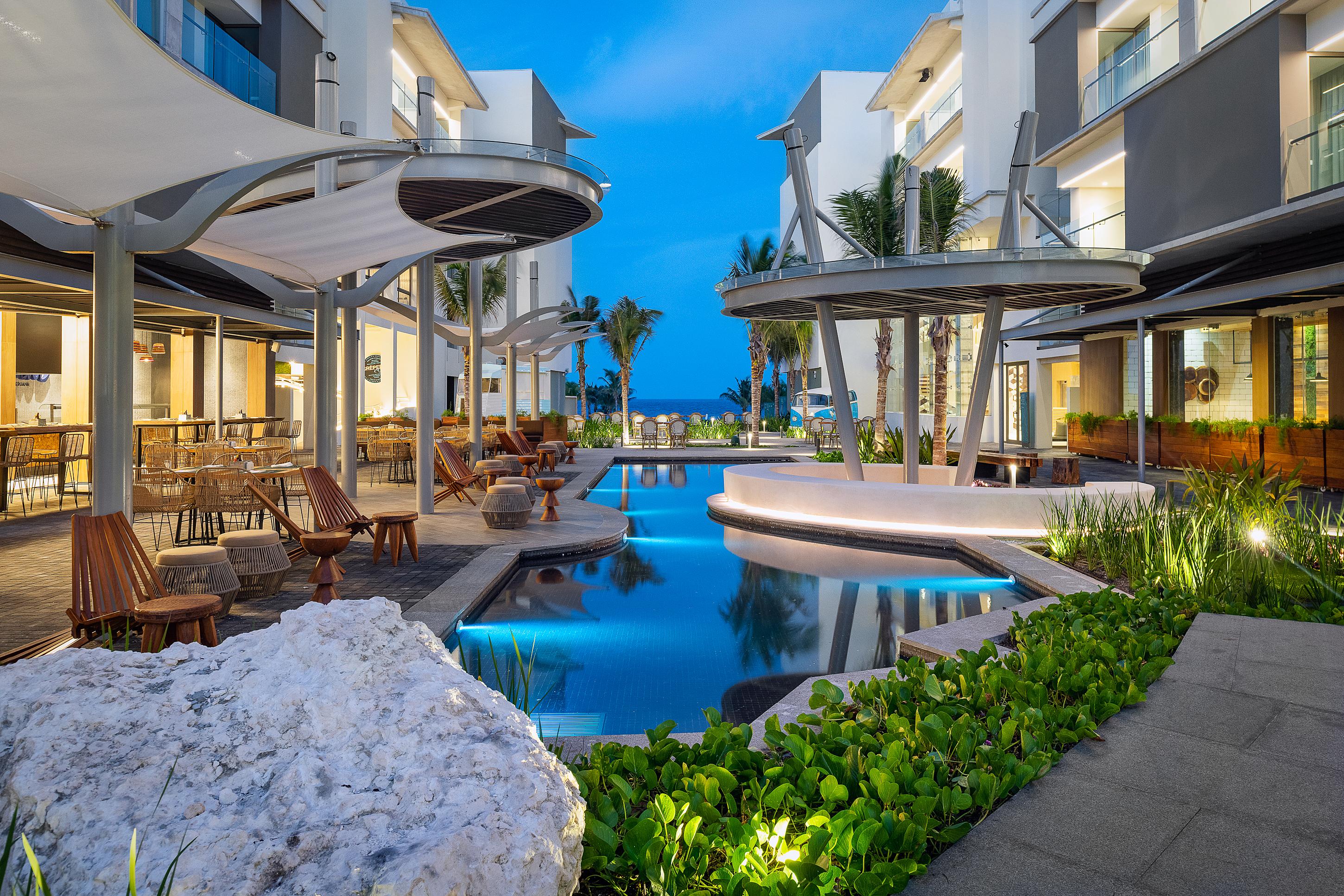 Catalonia Grand Costa Mujeres & 5*