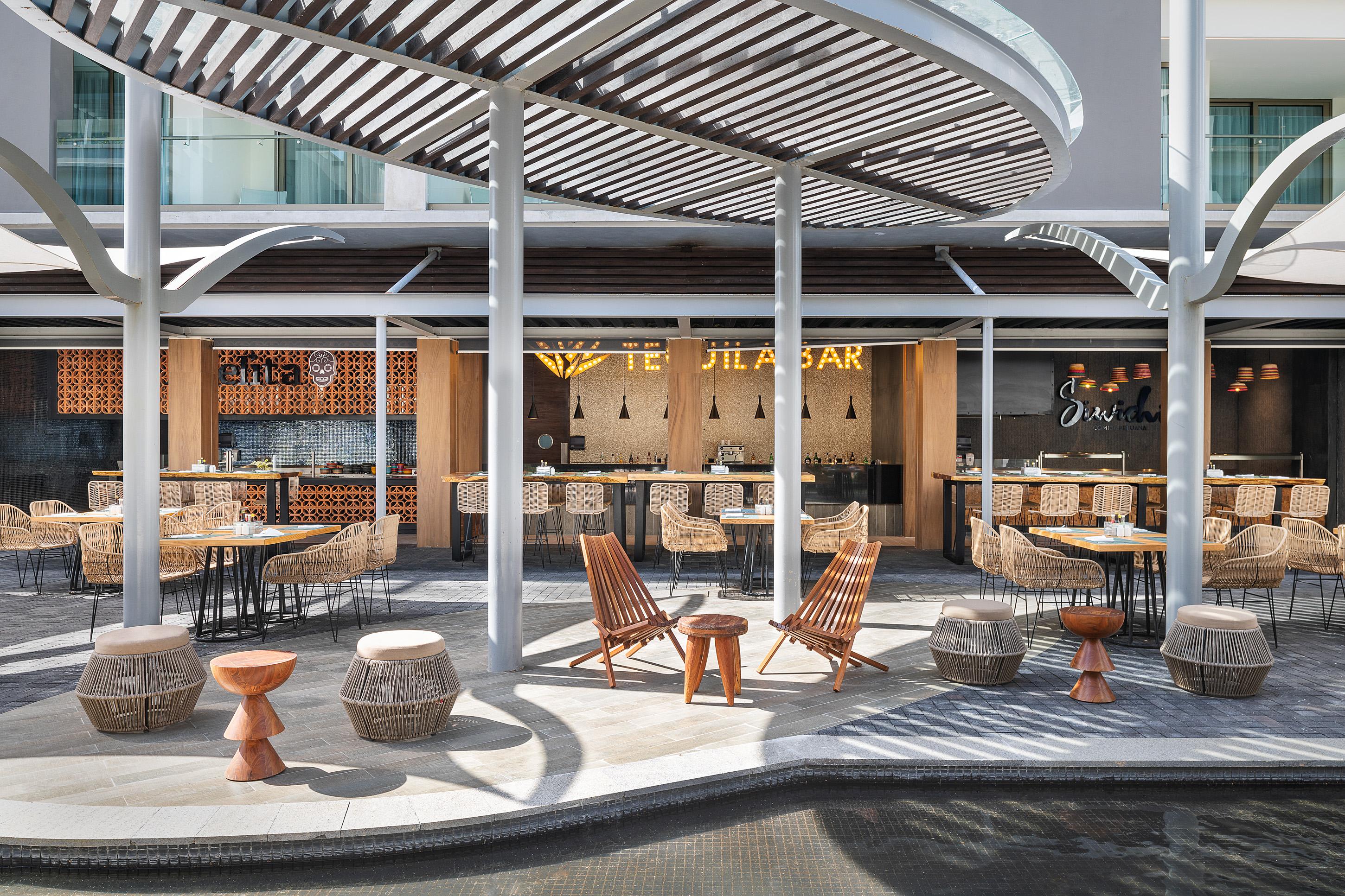Catalonia Grand Costa Mujeres & 5*