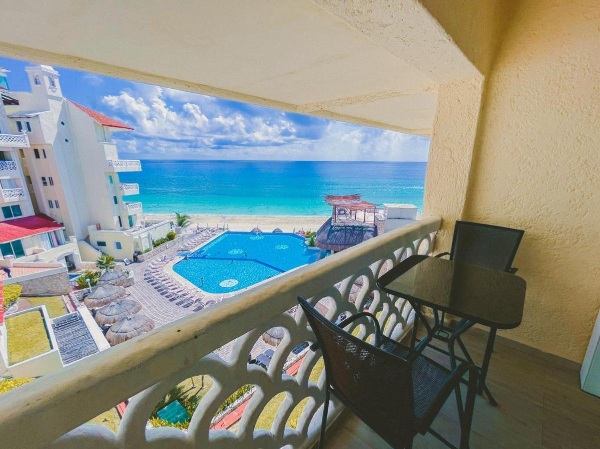 Plaza Ocean Front Cancun