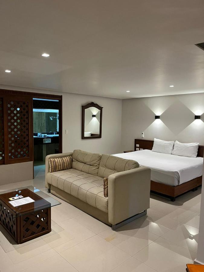 Plaza Kokai Hotel
