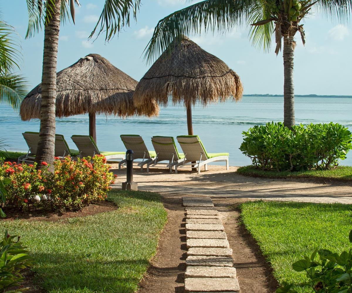 Sunset Marina & Yacht Club Resort Cancún