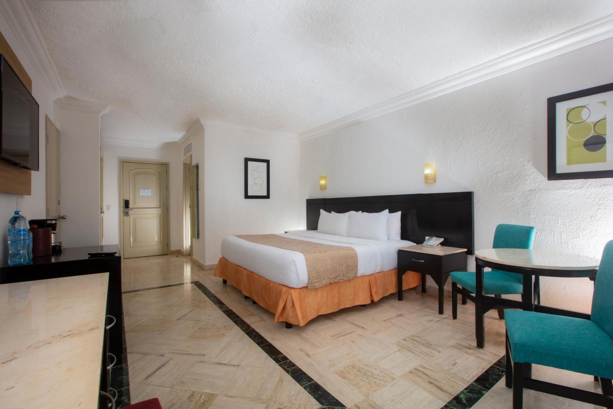 Krystal Resort 4*