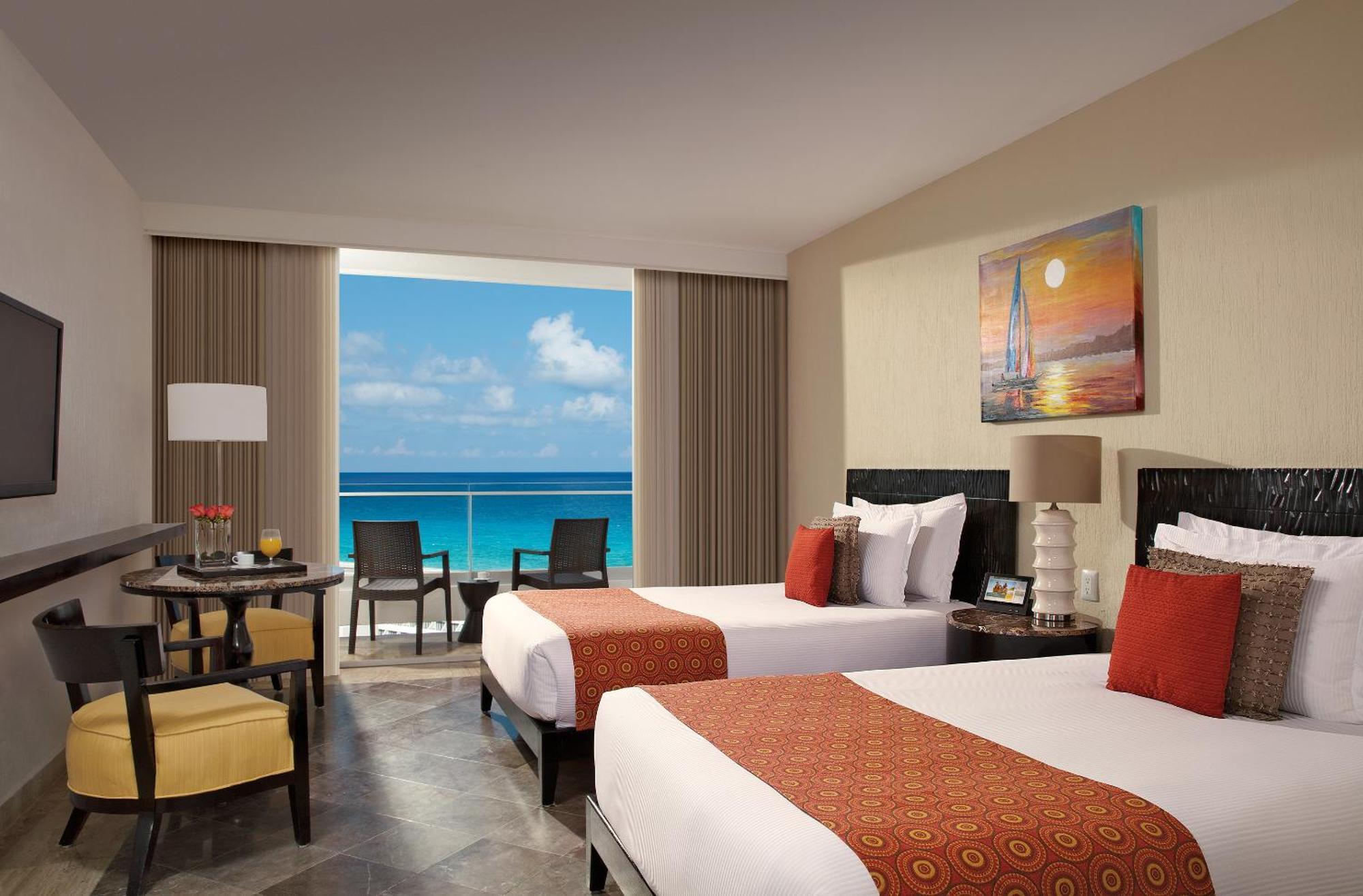 Krystal Grand Resort Cancun