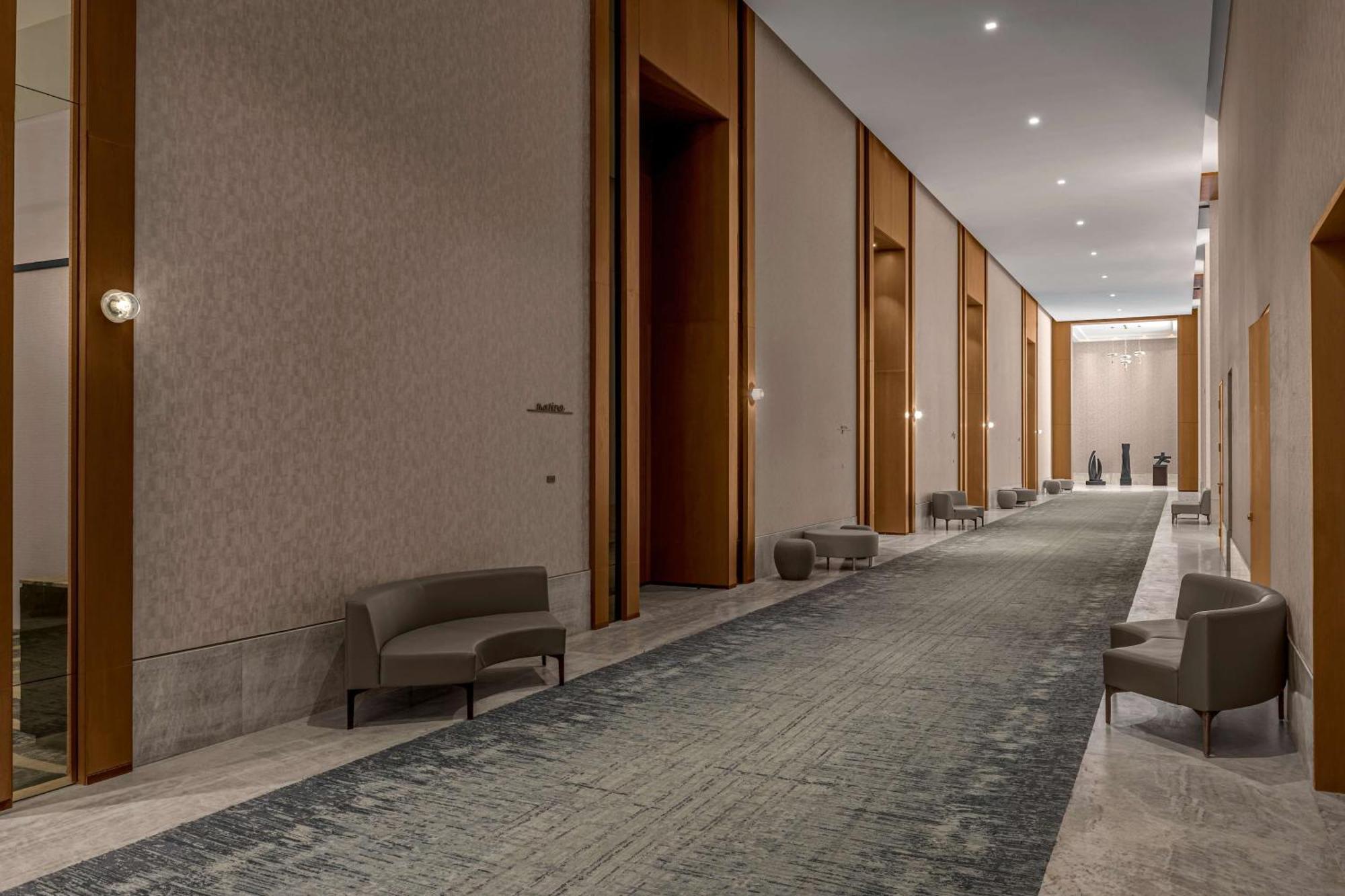 Waldorf Astoria 5*