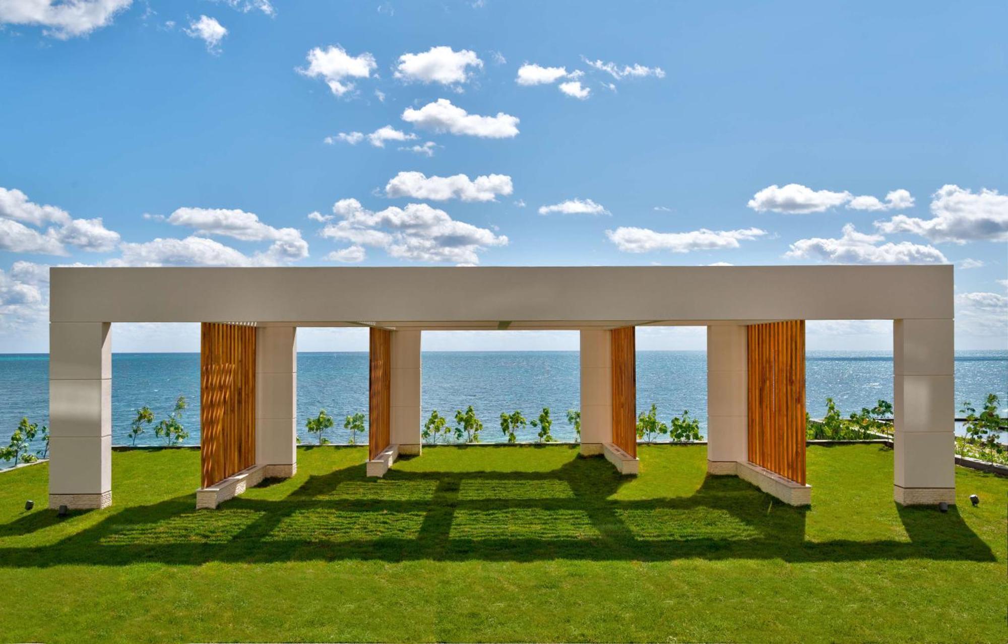 Waldorf Astoria Resort 5*