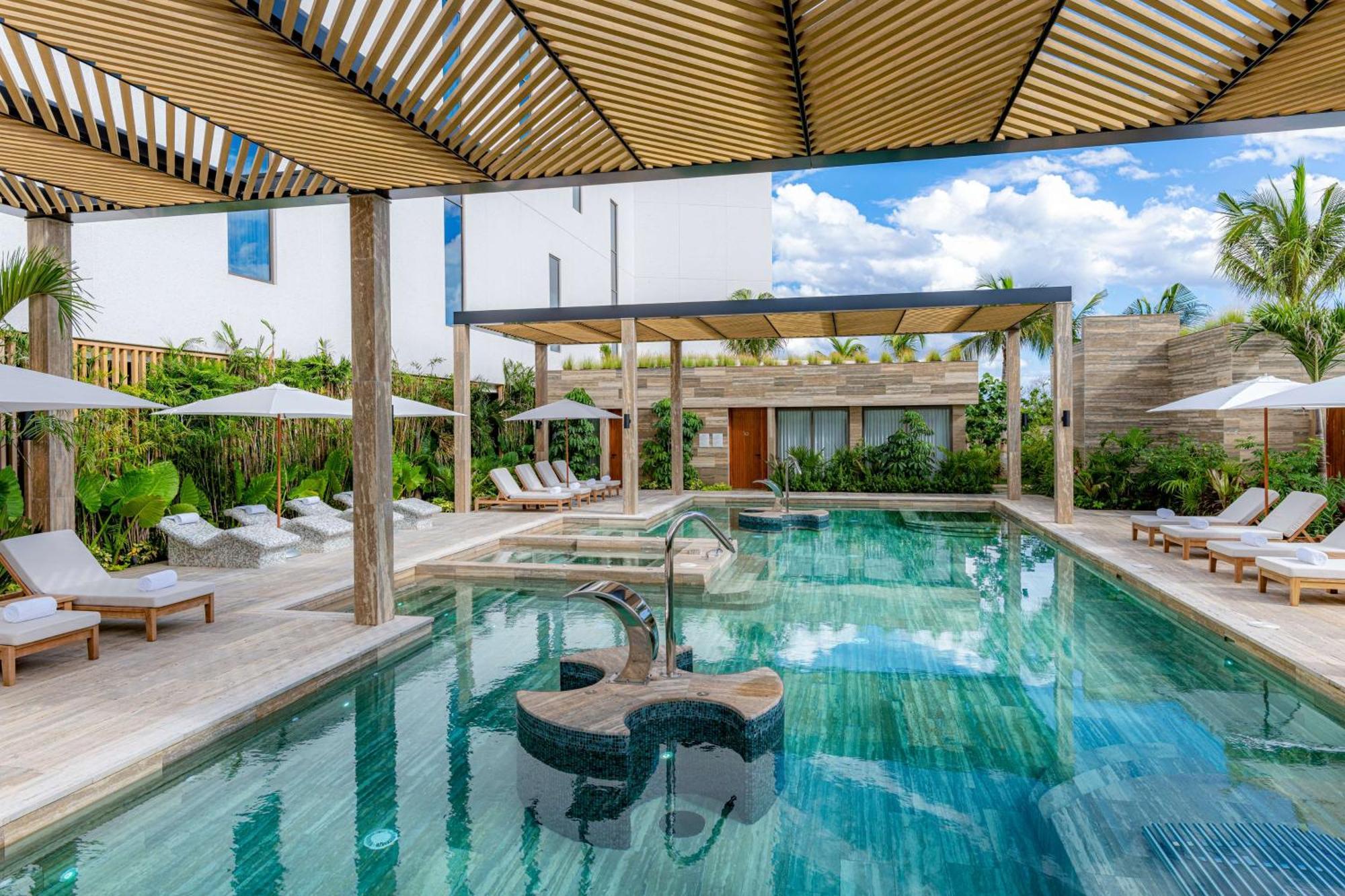 Waldorf Astoria 5*