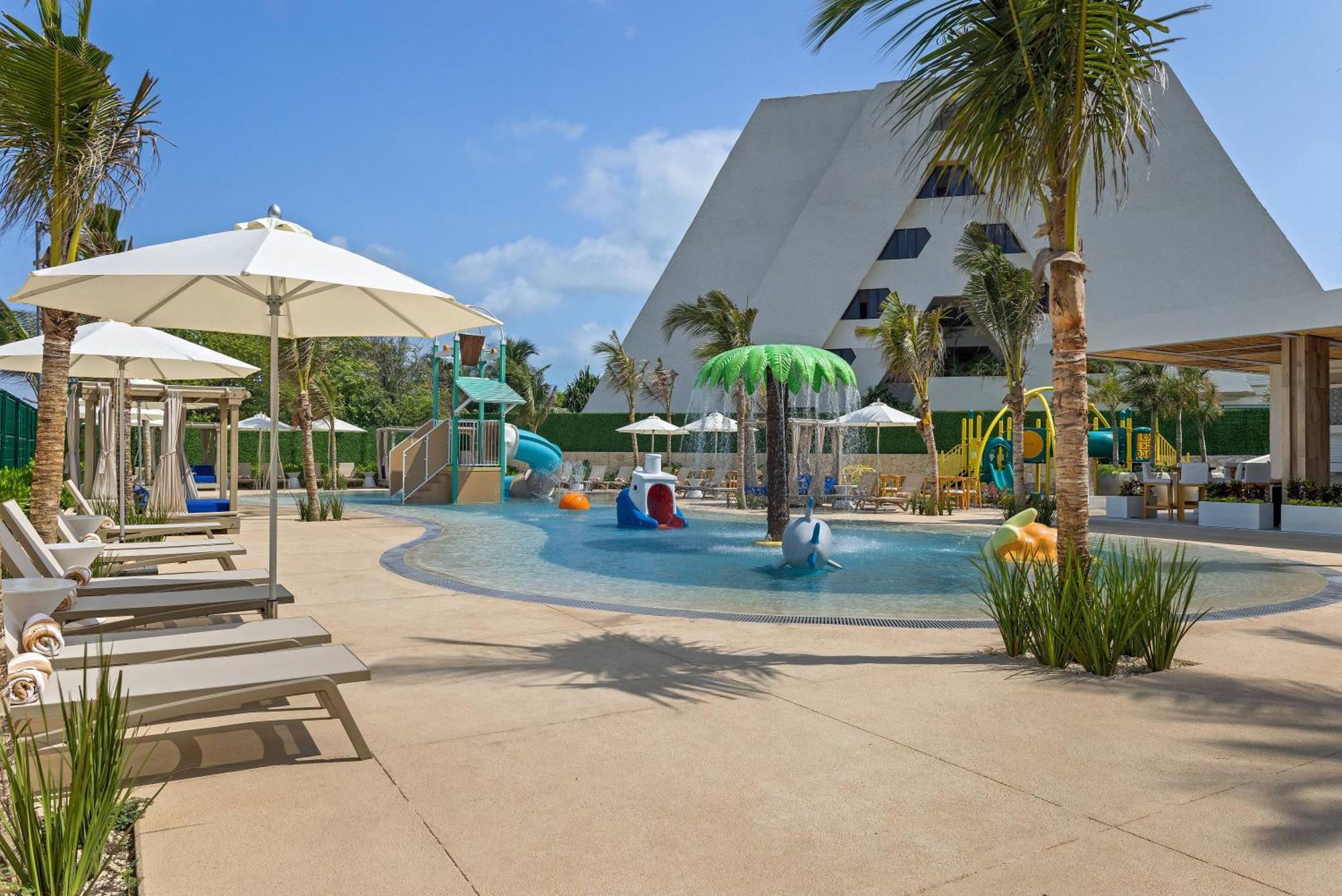 Hotel Wyndham Grand & Cancun