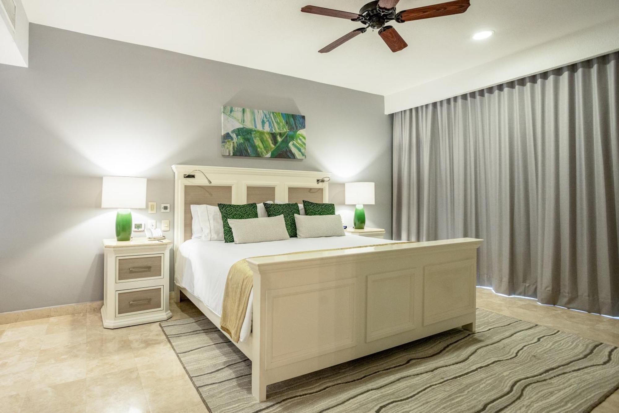 Del Palmar Luxury & Cancun