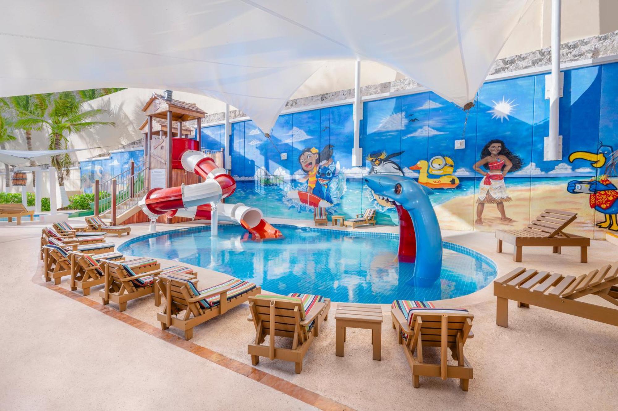 Gr Solaris Cancún