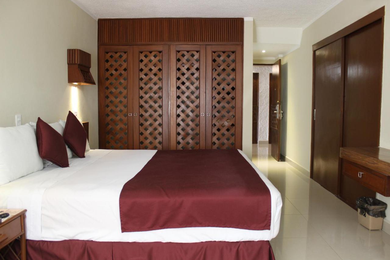 Plaza Kokai Hotel
