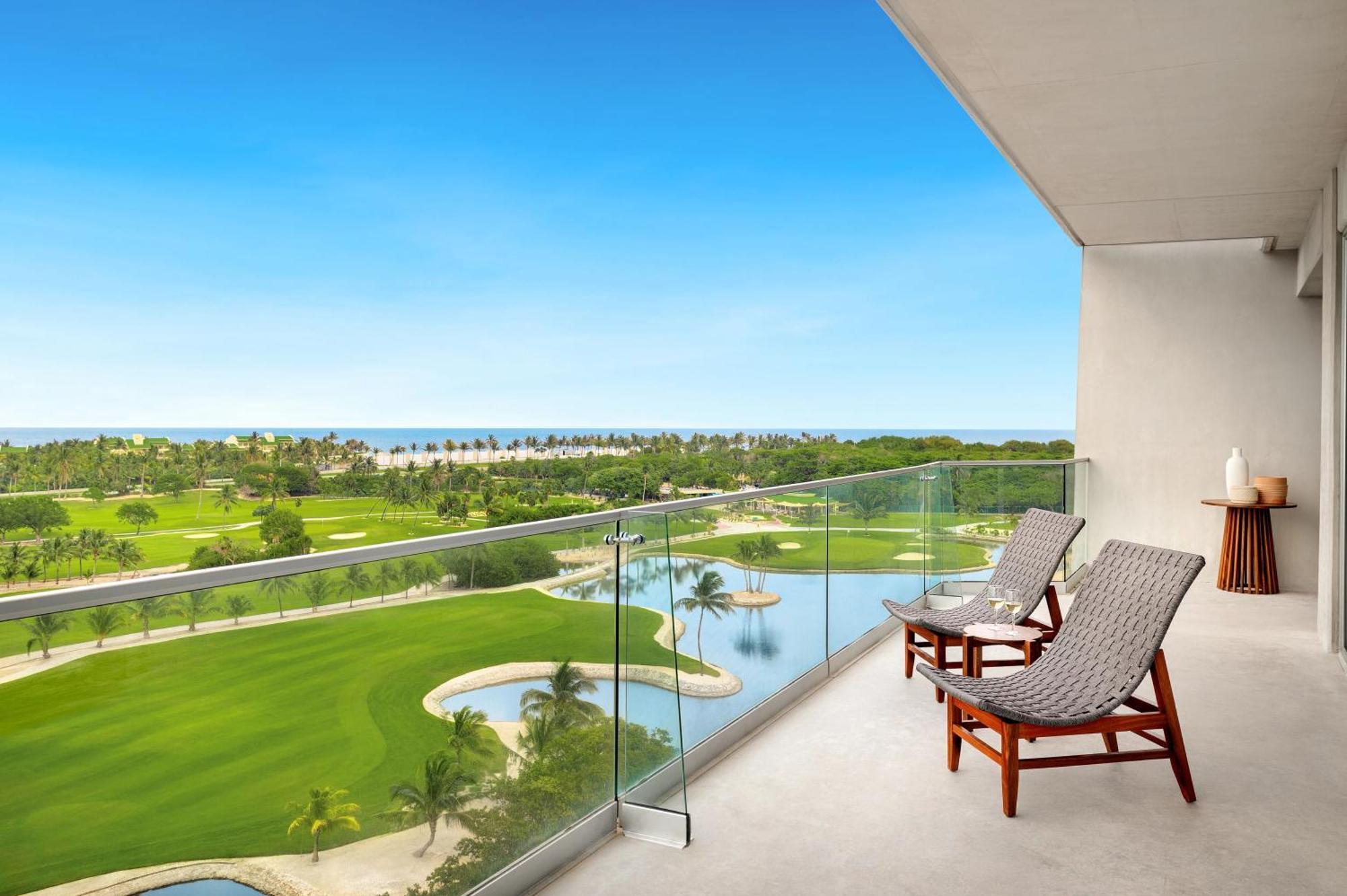 Hyatt Vivid Grand Island (adults Only) Resort Cancún