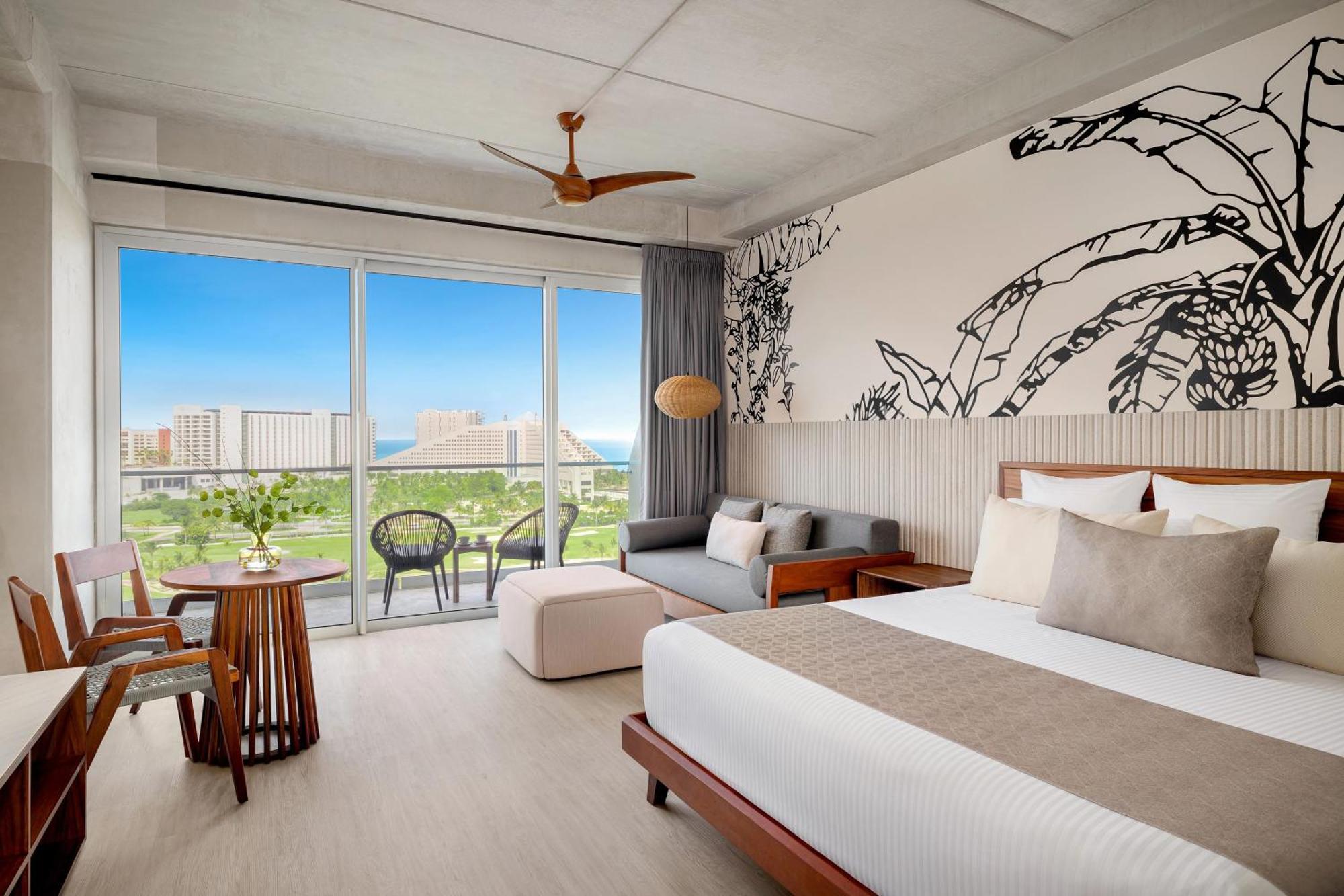 Hyatt Vivid Grand Island (adults Only) Resort Cancún