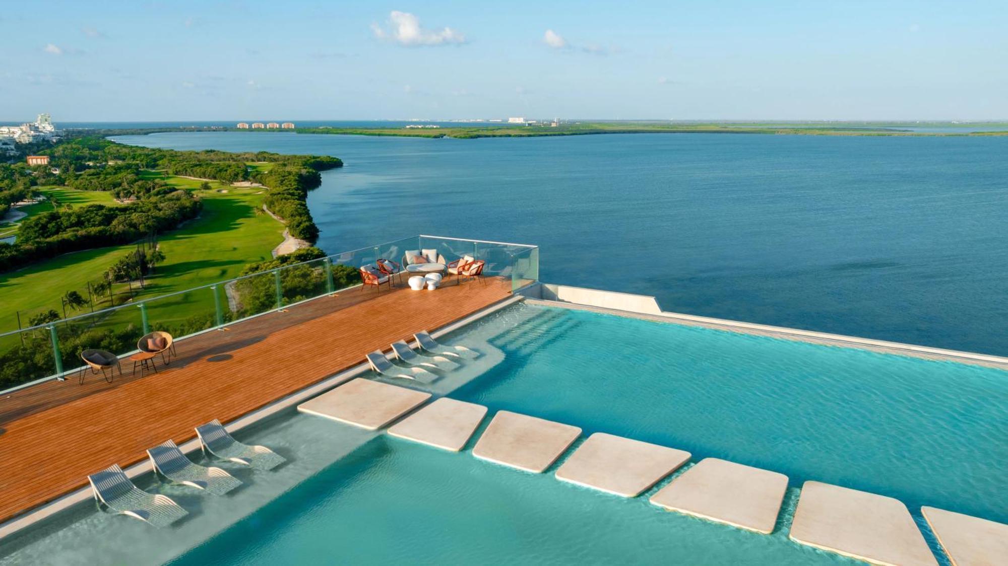 Resort Hyatt Vivid Grand Island (adults Only)