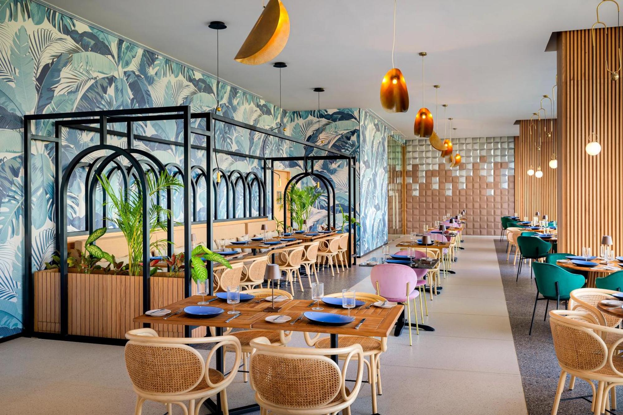 Hyatt Vivid Grand Island (adults Only) Resort Cancún