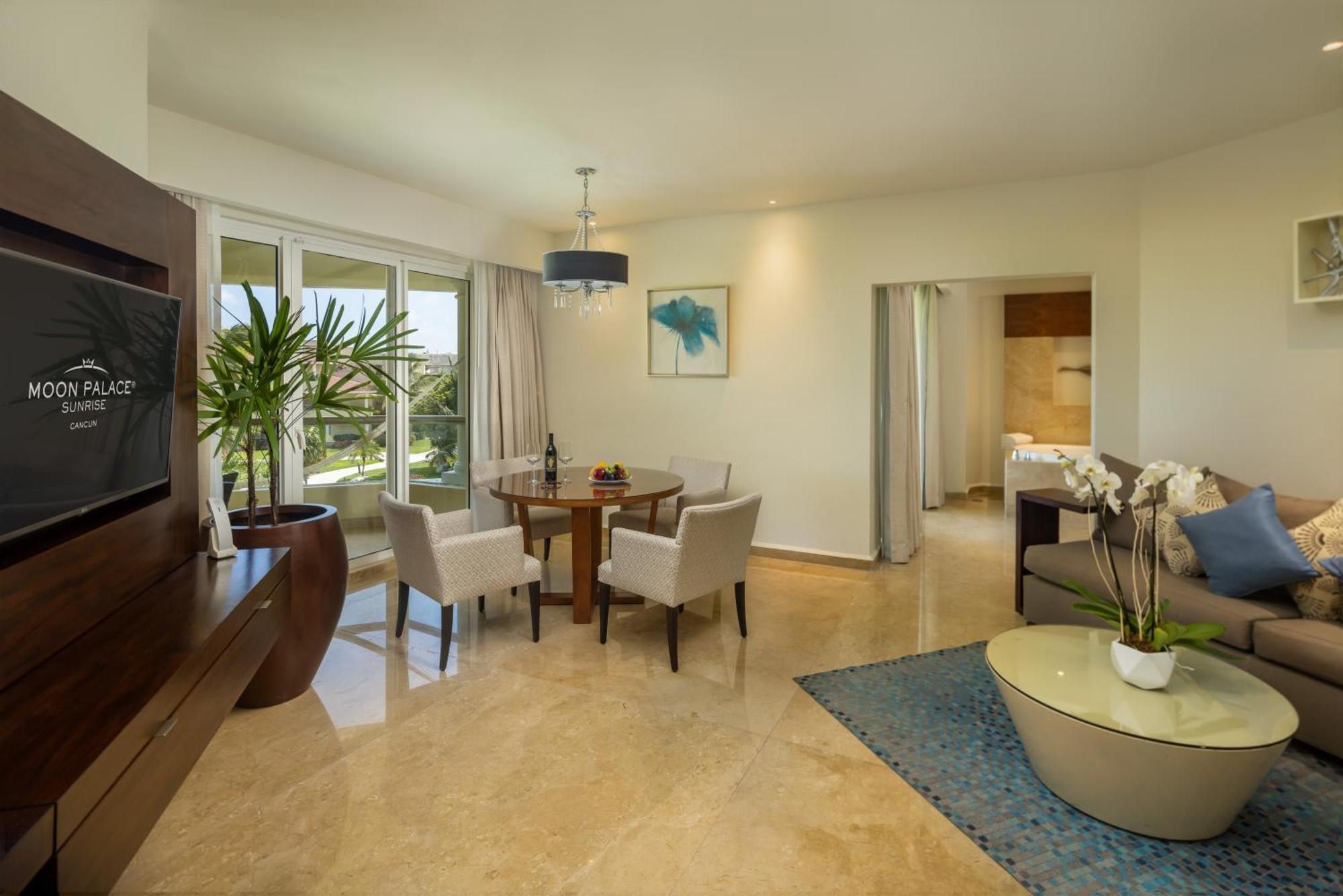 Resort Moon Palace - 5*