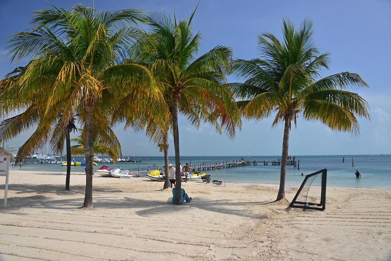 Resort Aquamarina 3*