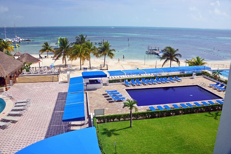 Resort Aquamarina 3*