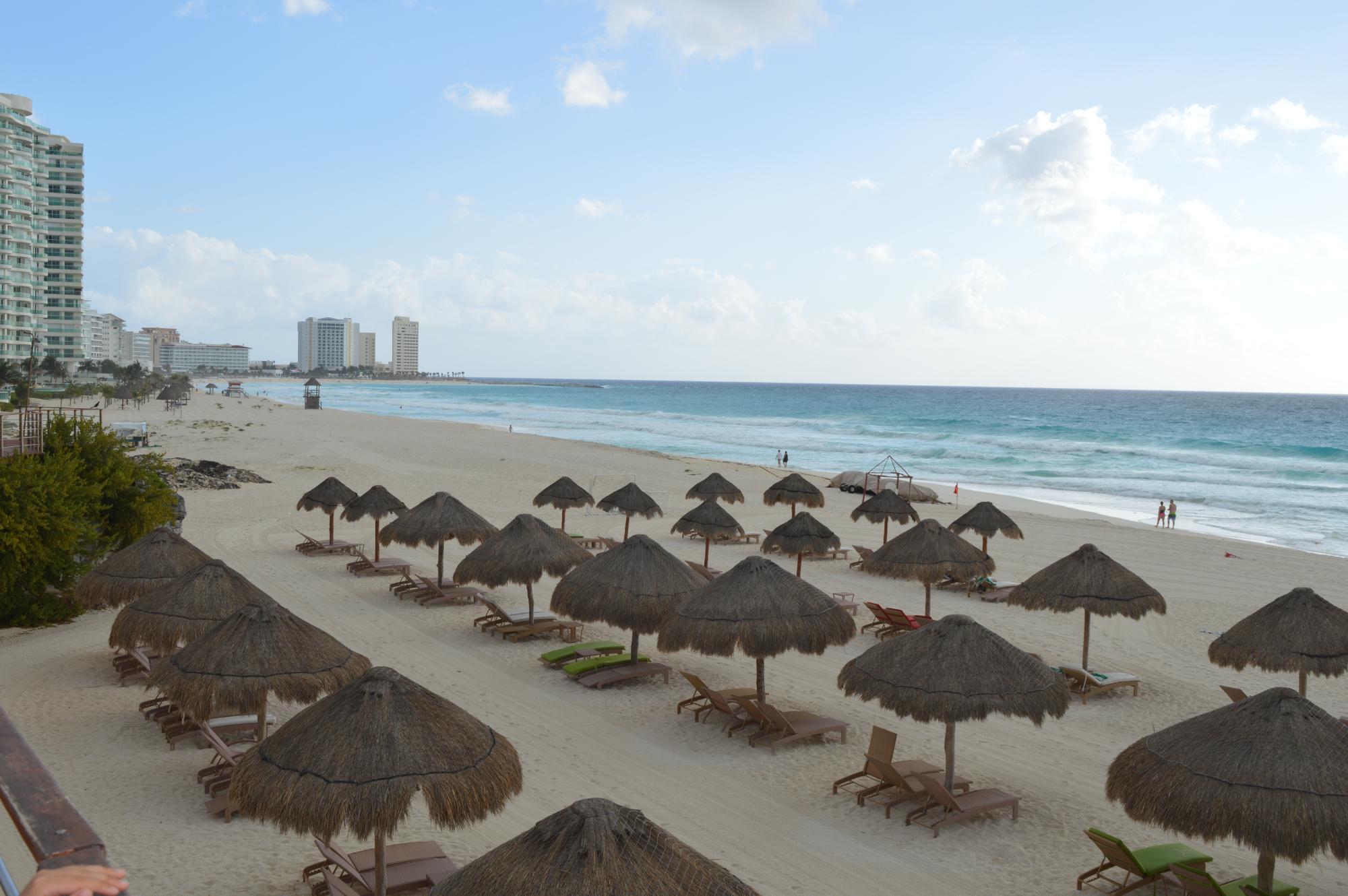 Resort Sunset Royal Cancún