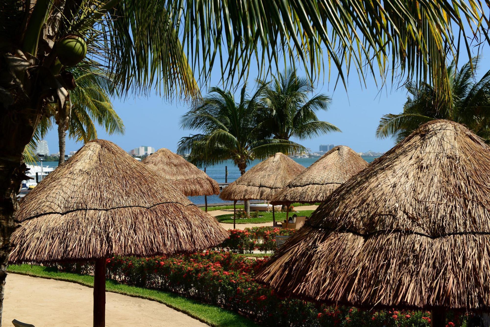 Resort Sunset Marina & Yacht Club Cancún