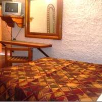 Alux Hotel 2*