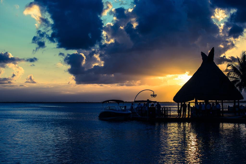 Resort Sunset Marina & Yacht Club Cancún