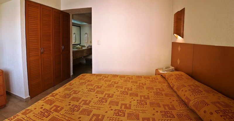 Laguna Golf & 4*