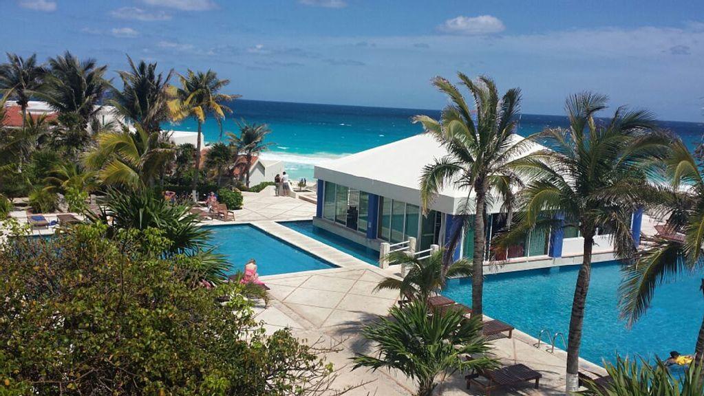 By Solymar 2* Cancun