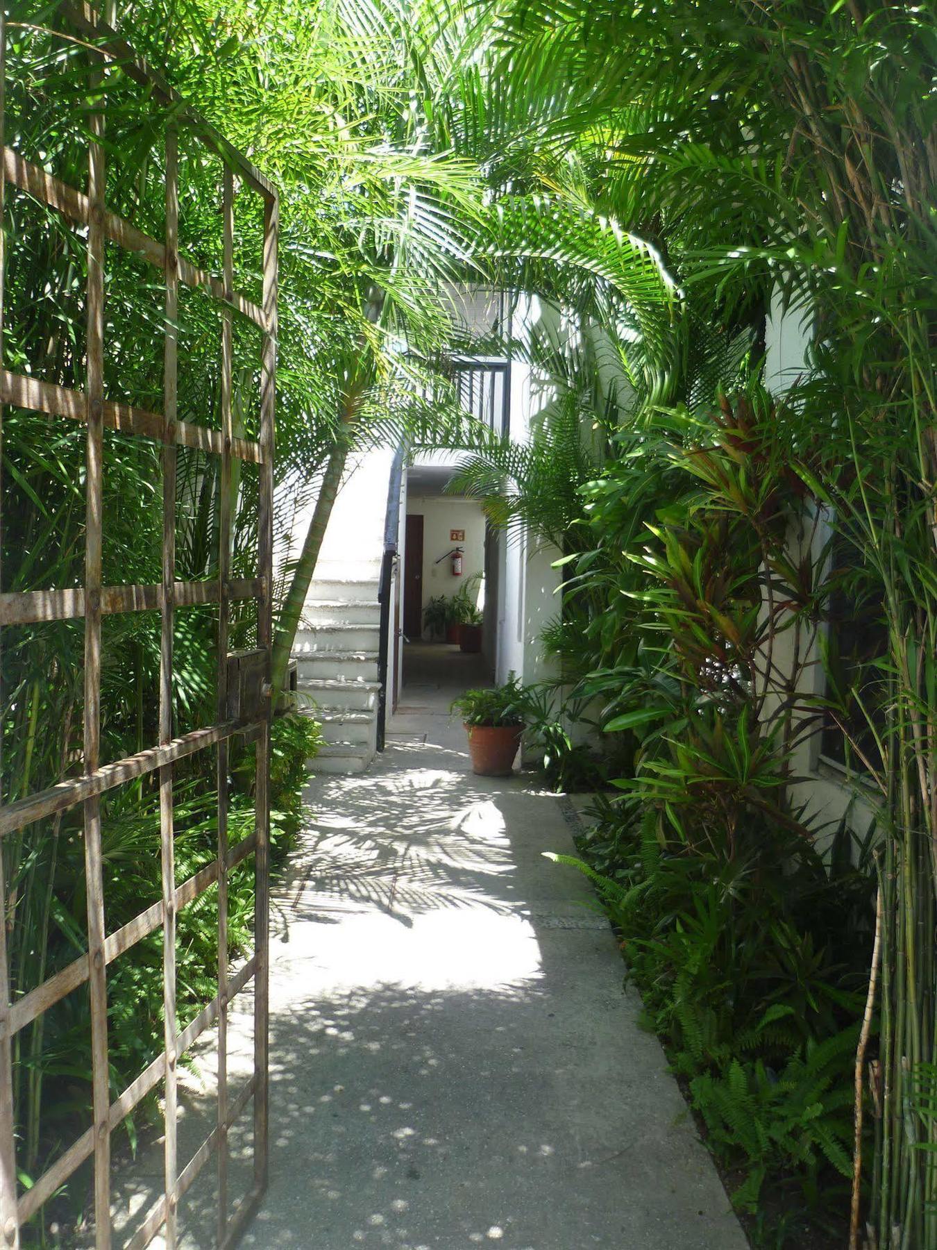 Haina Hostal