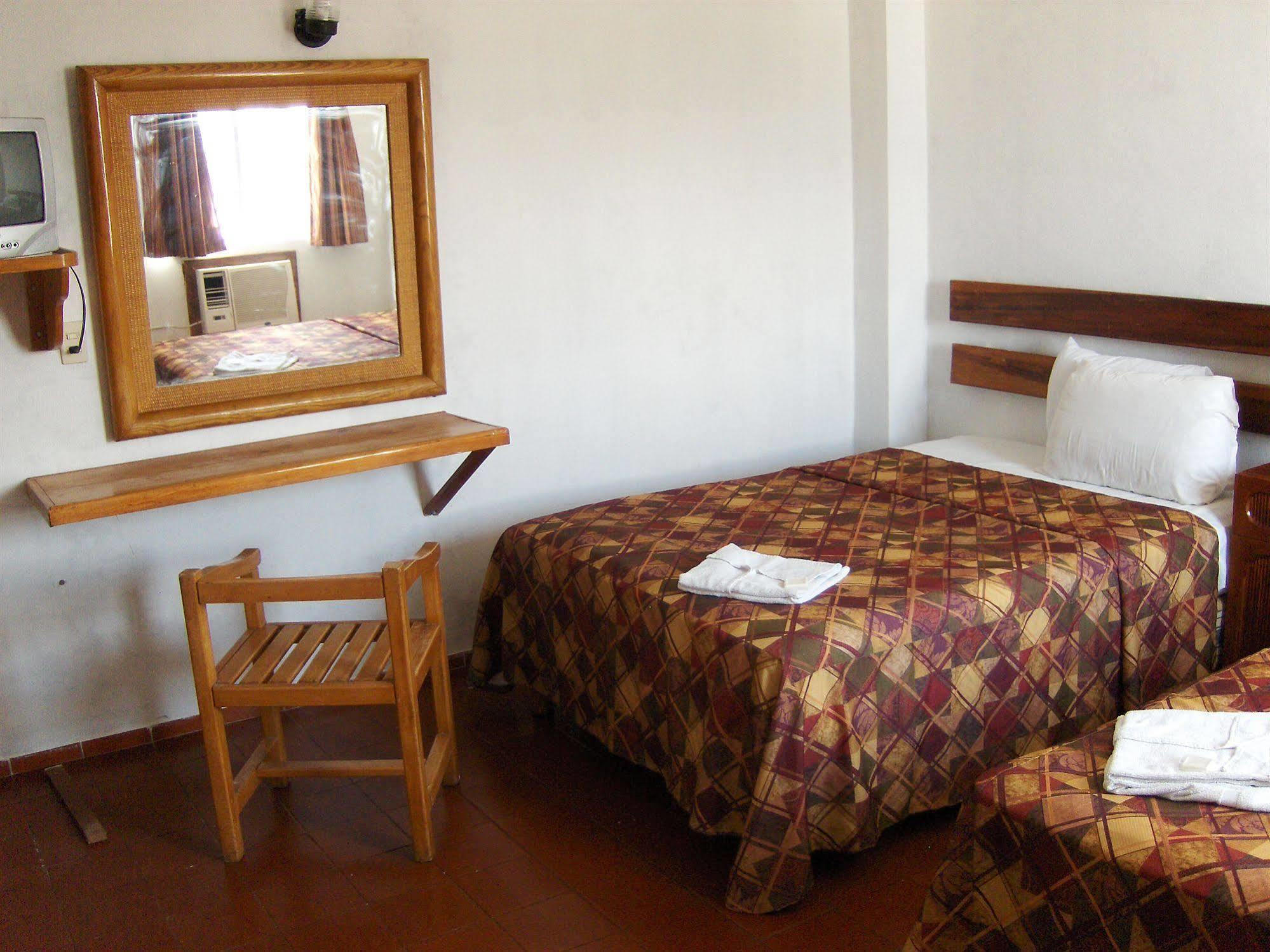 Hotel Alux