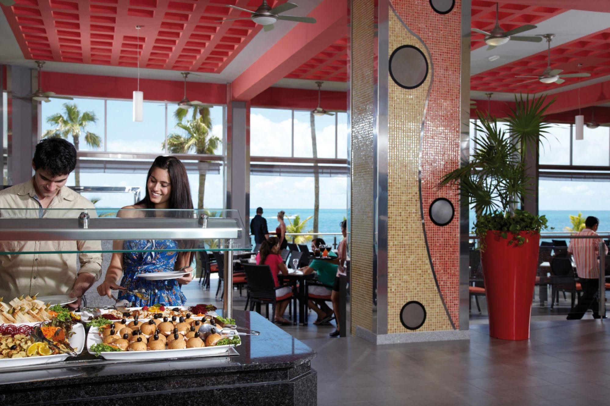 Hotel Riu Palace Peninsula