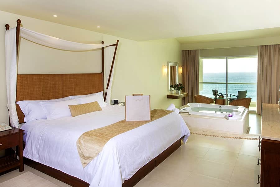 Sun Palace