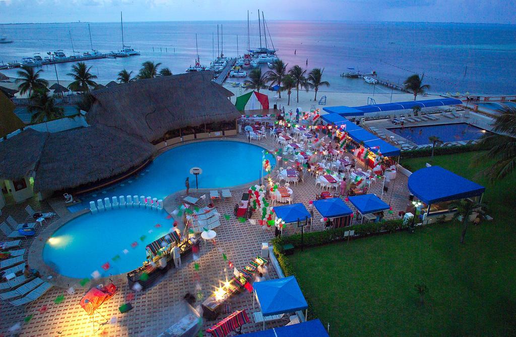 Aquamarina 3*