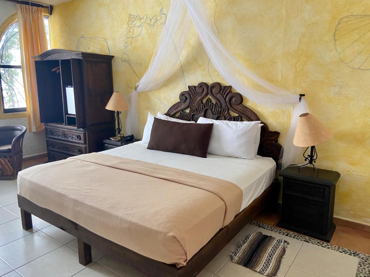 Labna' Suites Hotel 2*