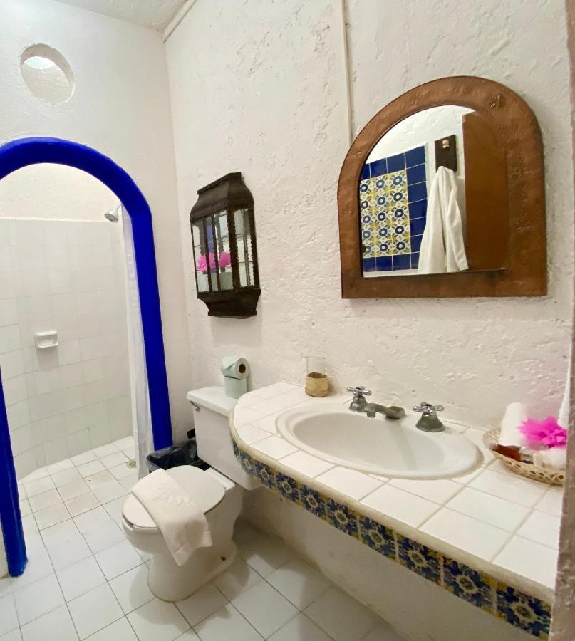 Hotel Labna' Suites 2*