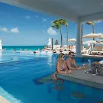 Hotel Riu Palace Las Americas (Adults Only)