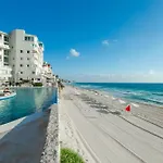 Cyan Cancun Hotel&Spa