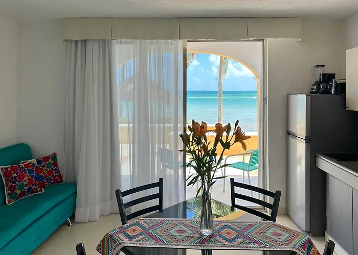 Beautiful Condo A Few Stps To Sea