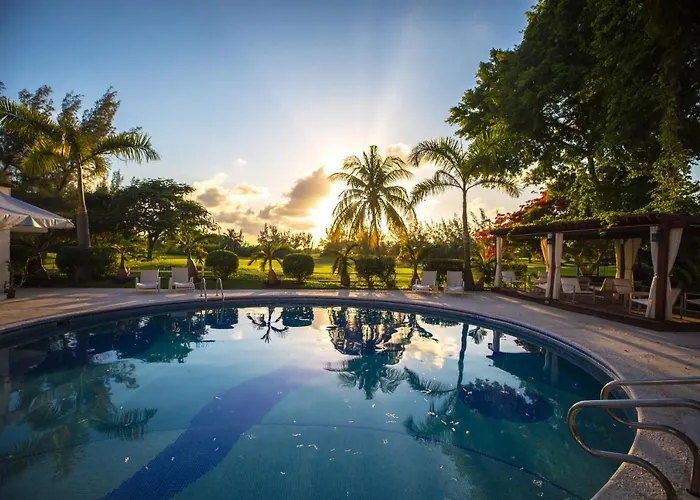 Las Gaviotas Hotel y Suites