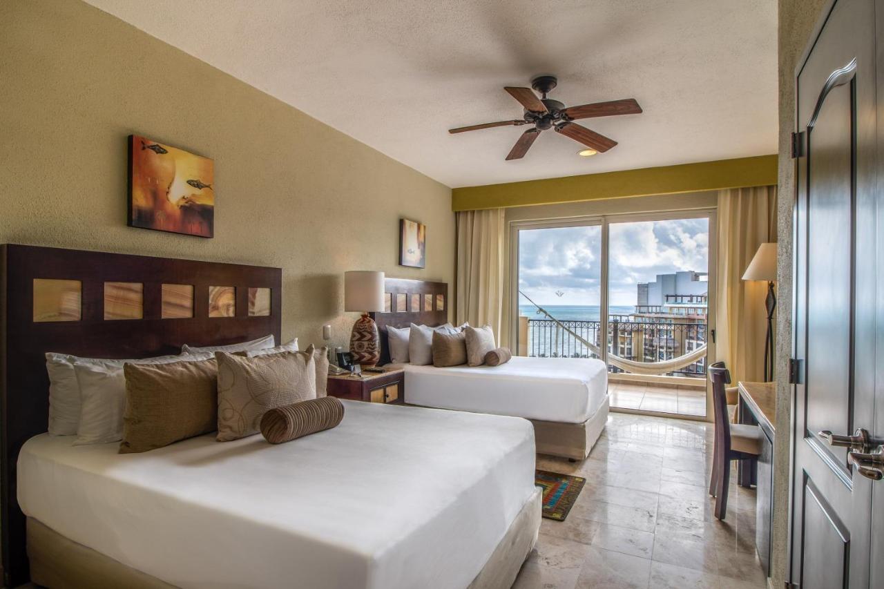 Del Palmar And Resort 5*