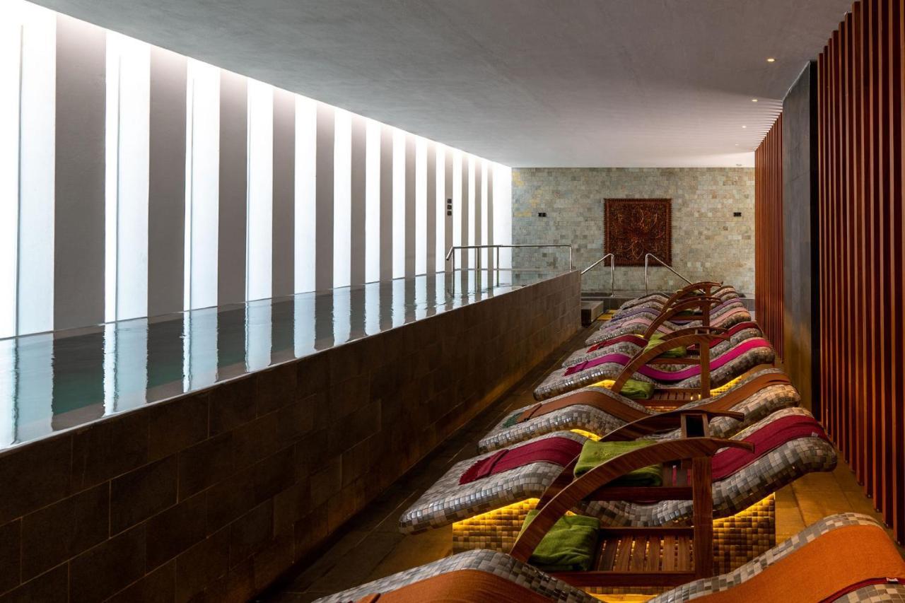 Majestic Elegance Costa Mujeres -