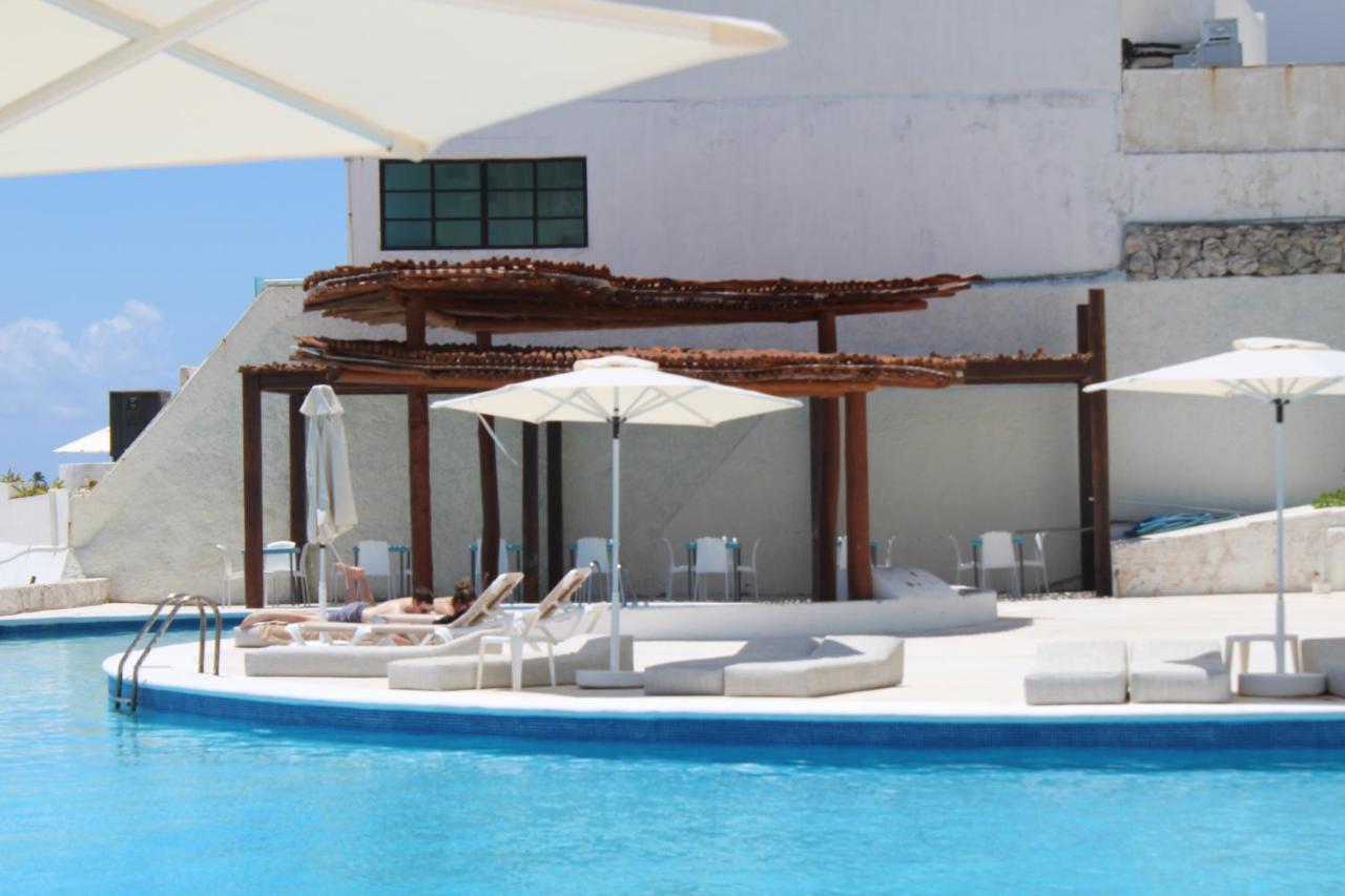 Hotel Cyan &